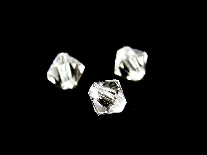 MC perle Bicone 4mm, barva crystal 1 MC perle Bicone 4mm, barva crystal