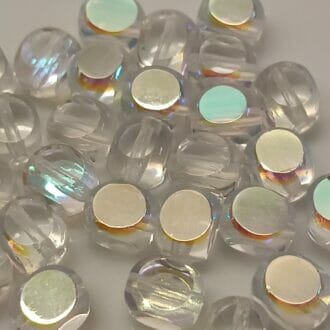 Korálek broušený, tvar oblý čtyřstěn, průměr 8mm, barva 00030, zušlechtění 28701